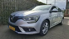 Grijs, metallic lak Gebruikt 2017 Renault Mégane GrandTour LIMITED Stationwagen | € 8.999 (Goede deal)