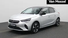 Grijs Gebruikt 2023 Opel Corsa-e Elegance Hatchback | € 19.900 (Eerlijke prijs)