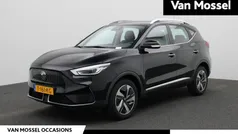 Zwart Gebruikt 2023 MG ZS Comfort Sedan | € 27.795 (Eerlijke prijs)