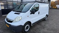 Wit Gebruikt 2010 Opel Vivaro Van | € 4.450 (Eerlijke prijs)