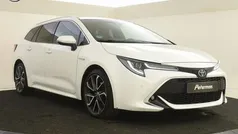 Wit Gebruikt 2020 Toyota Corolla Executive Stationwagen | € 22.899 (Eerlijke prijs)