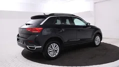 Gebruikt 2021 VW T-Roc Active SUV | € 26.995 (Eerlijke prijs)