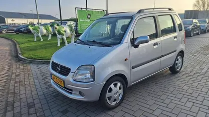Gebruikt 2001 Opel Agila Elegance Hatchback | € 1.299 (Eerlijke prijs)