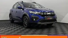 Blauw Gebruikt 2024 Dacia Sandero Expression Hatchback | € 20.950 (Eerlijke prijs)