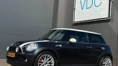 Gebruikt 2008 Mini John Cooper Works Hatchback | € 8.445 (Eerlijke prijs)