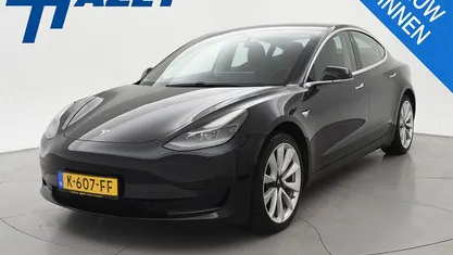 Zwart Occasion 2020 Tesla Model 3 RWD Sedan | € 16.950 (Eerlijke prijs)