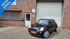 Zwart Gebruikt 2004 Mini ONE Hatchback | € 1.499 (Eerlijke prijs)