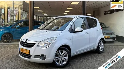 Occasion Opel Agila Edition 68 PK (50 kW) 2011 Wit Hatchback