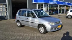 Grijs Gebruikt 2002 Mazda Demio Comfort MPV | € 1.399 (Eerlijke prijs)