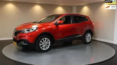 Rood Gebruikt 2017 Renault Kadjar Intens SUV | € 9.940 (Goede deal)