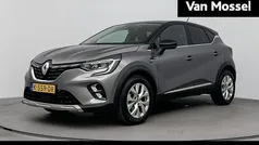 Gebruikt 2020 Renault Captur Intens SUV | € 17.940 (Eerlijke prijs)