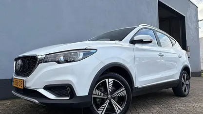 Occasion 2019 MG ZS Luxury SUV | € 11.950 (Eerlijke prijs)