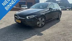 Zwart Gebruikt 2021 Mercedes A200 Hatchback | € 28.849 (Eerlijke prijs)