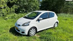 Gebruikt 2011 Toyota Aygo Cool Hatchback | € 2.495 (Eerlijke prijs)