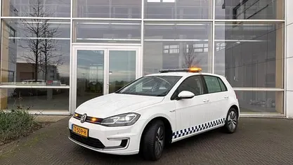 Occasion 2018 VW e-Golf Hatchback | € 12.750 (Eerlijke prijs)