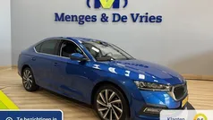 Blauw Gebruikt 2020 Skoda Octavia Business Line Hatchback | € 19.995 (Eerlijke prijs)