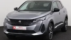 Grijs Gebruikt 2024 Peugeot 3008 Allure Coupé | € 24.995 (Eerlijke prijs)