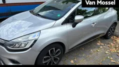 Grijs Gebruikt 2017 Renault Clio IV Intens Hatchback | € 8.640 (Eerlijke prijs)