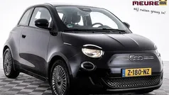 Zwart Gebruikt 2022 Fiat 500e Icon Hatchback | € 15.900 (Goede deal)