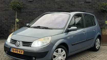 Occasion Renault Scénic II Luxe 135 PK (99 kW) 2004 Blauw MPV