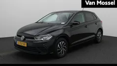 Gebruikt 2024 VW Polo Edition Hatchback | € 22.900 (Eerlijke prijs)