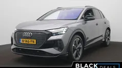 Grijs Gebruikt 2021 Audi Q4 e-tron Advanced SUV | € 33.595 (Eerlijke prijs)