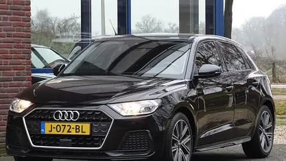 Zwart Occasion 2020 Audi A1 Sportback Hatchback | € 19.950 (Eerlijke prijs)