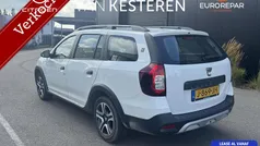 Wit Gebruikt 2020 Dacia Logan MCV Stepway MPV | € 10.990 (Eerlijke prijs)