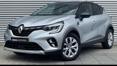 Grijs Gebruikt 2022 Renault Captur Intens SUV | € 22.495 (Eerlijke prijs)