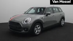Grijs Gebruikt 2022 Mini Cooper Clubman Essential Stationwagen | € 25.445 (Eerlijke prijs)