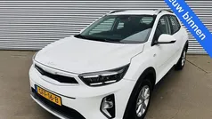 Wit Gebruikt 2024 Kia Stonic SUV | € 23.650 (Eerlijke prijs)