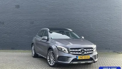 Grijs Occasion 2019 Mercedes GLA200 AMG SUV | € 23.950 (Eerlijke prijs)