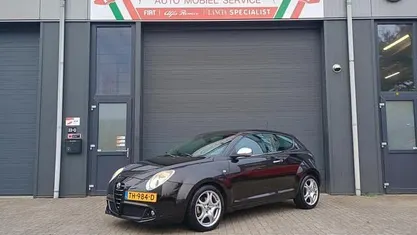 Zwart Occasion 2009 Alfa Romeo MiTo Hatchback | € 3.950 (Eerlijke prijs)
