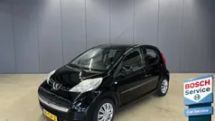 Zwart Gebruikt 2012 Peugeot 107 Hatchback | € 3.950 (Goede deal)