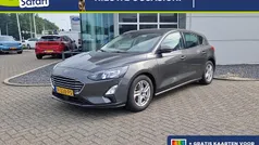 Grijs Gebruikt 2021 Ford Focus Trend Hatchback | € 16.690 (Eerlijke prijs)