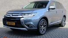 Grijs Gebruikt 2016 Mitsubishi Outlander Instyle SUV | € 15.950 (Eerlijke prijs)