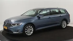 Gebruikt 2015 VW Passat Highline Stationwagen | € 13.900 (Goede deal)