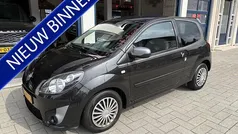 Zwart Gebruikt 2011 Renault Twingo Collection Hatchback | € 2.899 (Goede deal)