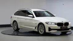 Wit Gebruikt 2021 BMW 530e Executive Stationwagen | € 35.945 (Super prijs)