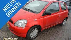 Gebruikt 2000 Toyota Yaris Terra Hatchback | € 850 (Eerlijke prijs)