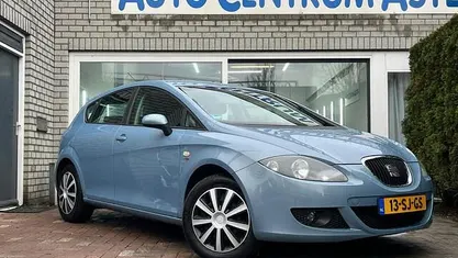 Occasion Seat Leon Stylance 150 PK (110 kW) 2006 Blauw (metallic) Hatchback