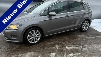 Grijs Gebruikt 2016 VW Golf Sportsvan Highline MPV | € 11.945 (Eerlijke prijs)