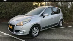 Grijs Gebruikt 2009 Renault Scénic III Business MPV | € 2.950 (Eerlijke prijs)