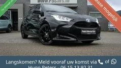 Zwart Gebruikt 2022 Toyota Yaris Sport Hatchback | € 19.988 (Super prijs)