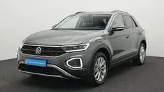Grijs Gebruikt 2024 VW T-Roc Edition SUV | € 31.300 (Eerlijke prijs)