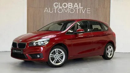 Occasion BMW 220 Executive 192 PK (141 kW) 2017 Rood (metallic) Stationwagen