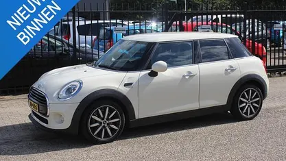 Gebruikt 2016 Mini Cooper Chili Hatchback | € 12.950 (Super prijs)