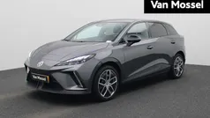 Grijs Gebruikt 2023 MG MG4 EV Luxury Hatchback | € 23.400 (Eerlijke prijs)