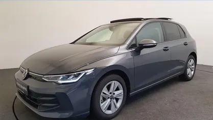 Occasion 2024 VW Golf VIII Edition Hatchback | € 33.450 (Eerlijke prijs)