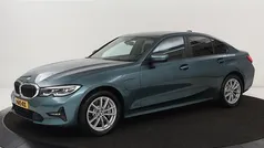 Blauw Gebruikt 2020 BMW 330 Sedan | € 26.400 (Super prijs)